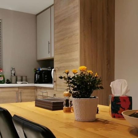3 Bedroom Townhouse, Free Parking York Luaran gambar